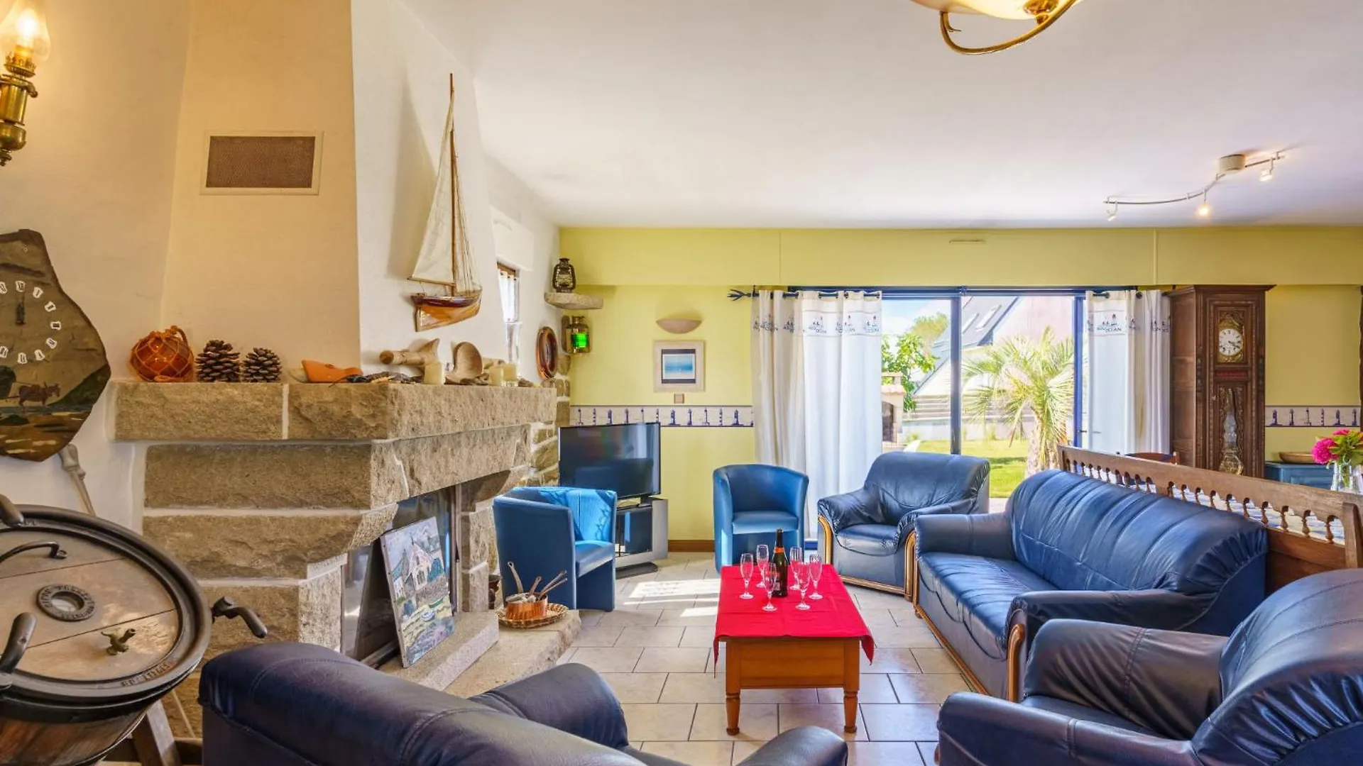 Holiday Home La Mouette Bleue By Interhome Loctudy